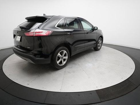 Used 2024 Ford Edge SEL w/ Convenience Package image 35