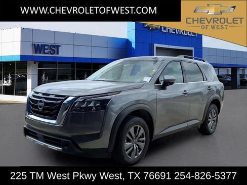 Used 2024 Nissan Pathfinder SV AWD/4WD image 1