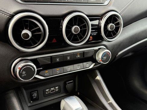 Used 2024 Nissan Sentra SV image 24