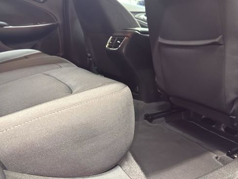 Used 2024 Chevrolet Malibu LT image 27