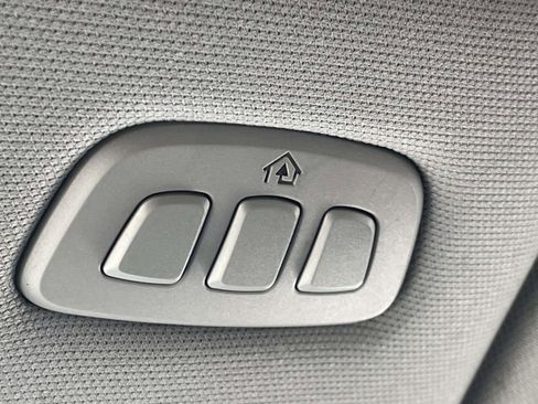 Certified 2023 Ford Explorer Limited image 29