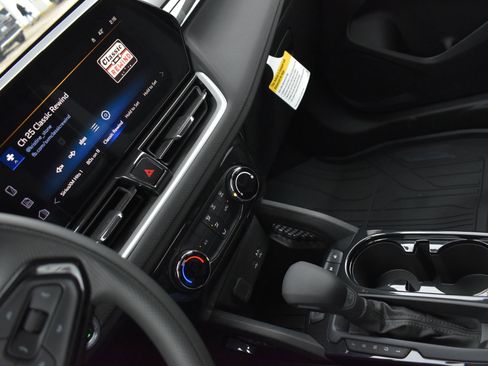 New 2026 Chevrolet TrailBlazer LT image 24