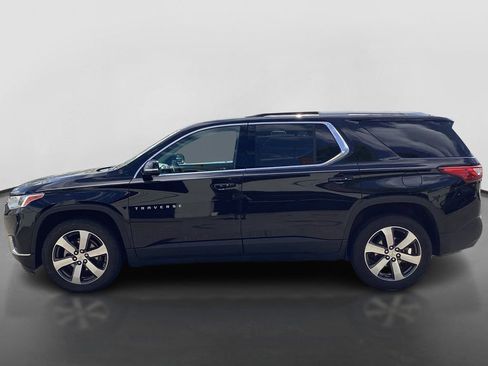 Used 2018 Chevrolet Traverse LT w/ LPO, Floor Liner Package AWD/4WD image 8
