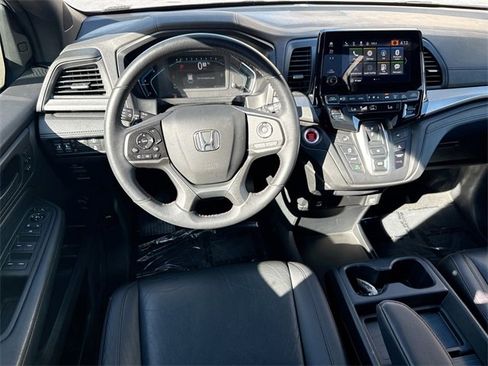 Used 2023 Honda Odyssey Sport image 21