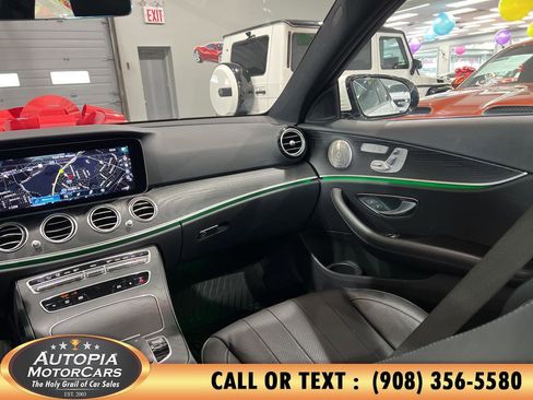 Used 2022 Mercedes-Benz E 350 4MATIC Sedan image 26