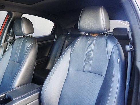 Used 2018 Honda Civic EX-L image 10