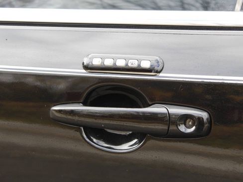 Used 2008 Lincoln MKX AWD image 20