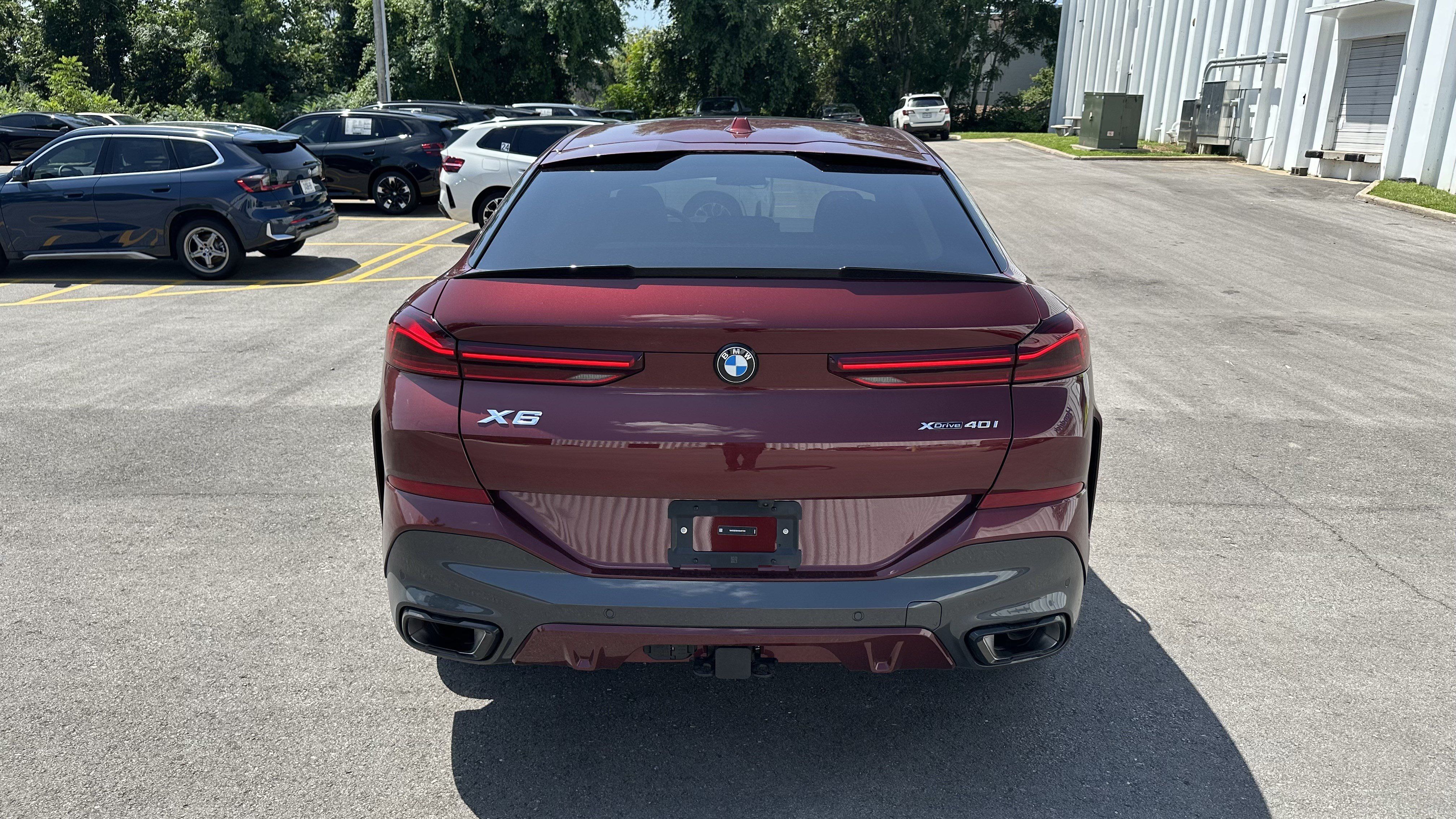 Certified 2027 BMW X6 xDrive40i w/ Premium Package AWD/4WD image 9