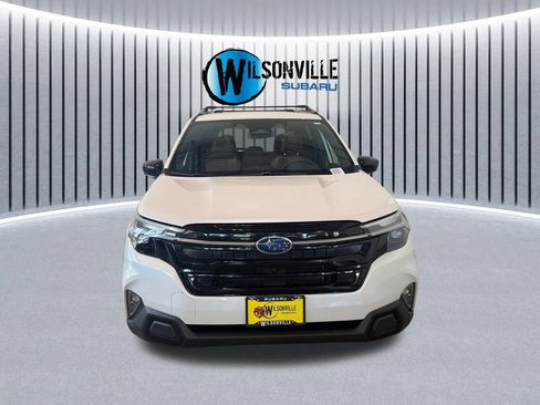 Used 2025 Subaru Forester Touring w/ Popular Package - Touring AWD/4WD image 4