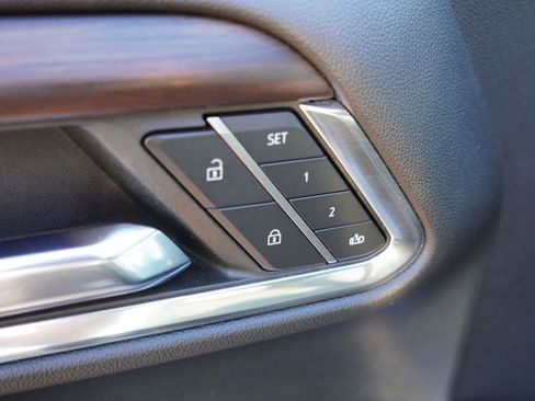 Certified 2024 GMC Sierra 1500 SLT image 20