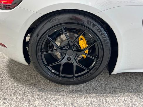 Used 2018 Porsche 718 Cayman S image 35