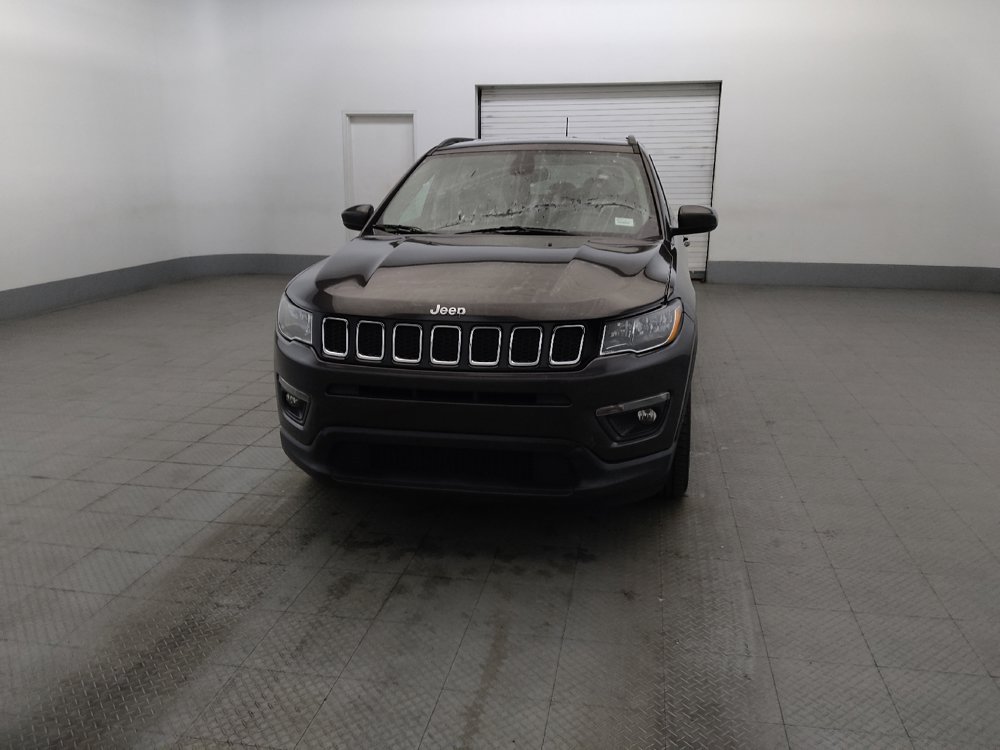 Used 2019 Jeep Compass Latitude w/ Popular Equipment Group FWD image 15