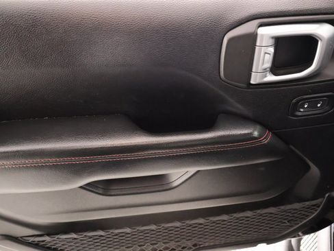 Used 2019 Jeep Wrangler Unlimited Rubicon image 16