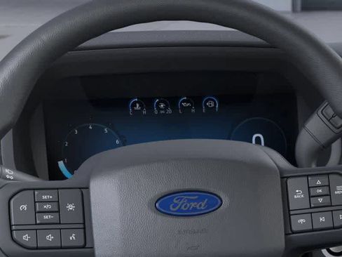 Used 2025 Ford F150 STX w/ Equipment Group 201A FX4 AWD/4WD image 13