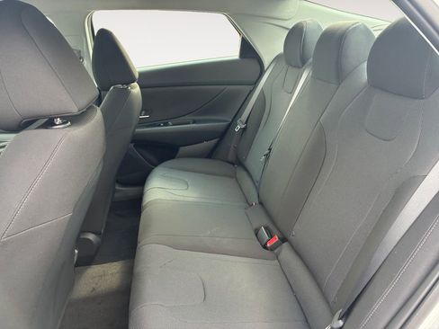 New 2026 Hyundai Elantra SE image 13