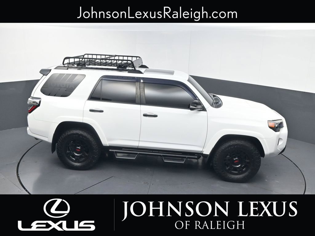 Used 2021 Toyota 4Runner Venture w/ Moonroof Package AWD/4WD image 28