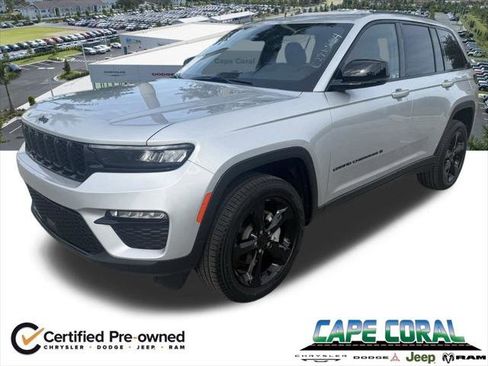 Certified 2025 Jeep Grand Cherokee Limited w/ Black Appearance Package RWD image 1