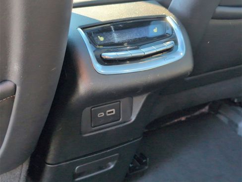 Certified 2025 Cadillac XT6 Premium Luxury image 26