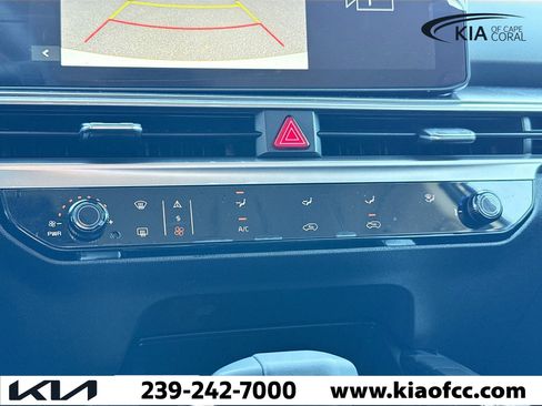 New 2026 Kia Sorento LX image 31