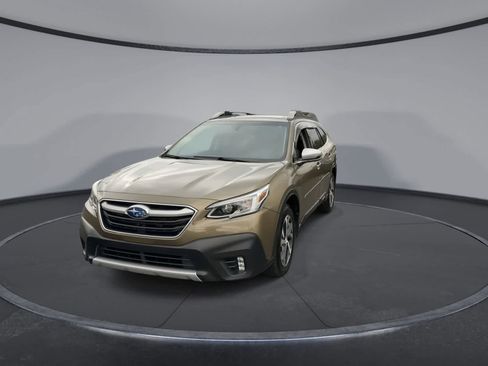 Used 2021 Subaru Outback Touring XT AWD/4WD image 3