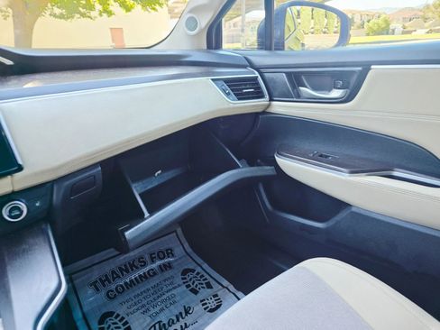 Used 2018 Honda Clarity Plug-In Hybrid image 22