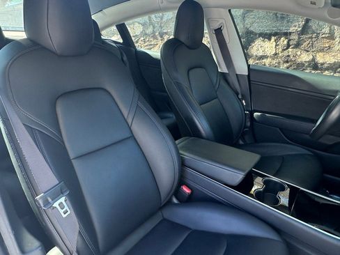 Used 2018 Tesla Model 3 Long Range image 45