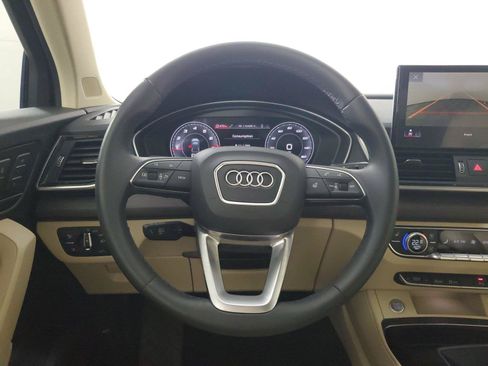 Used 2021 Audi Q5 2.0T Premium Plus w/ Premium Plus Package AWD/4WD image 16