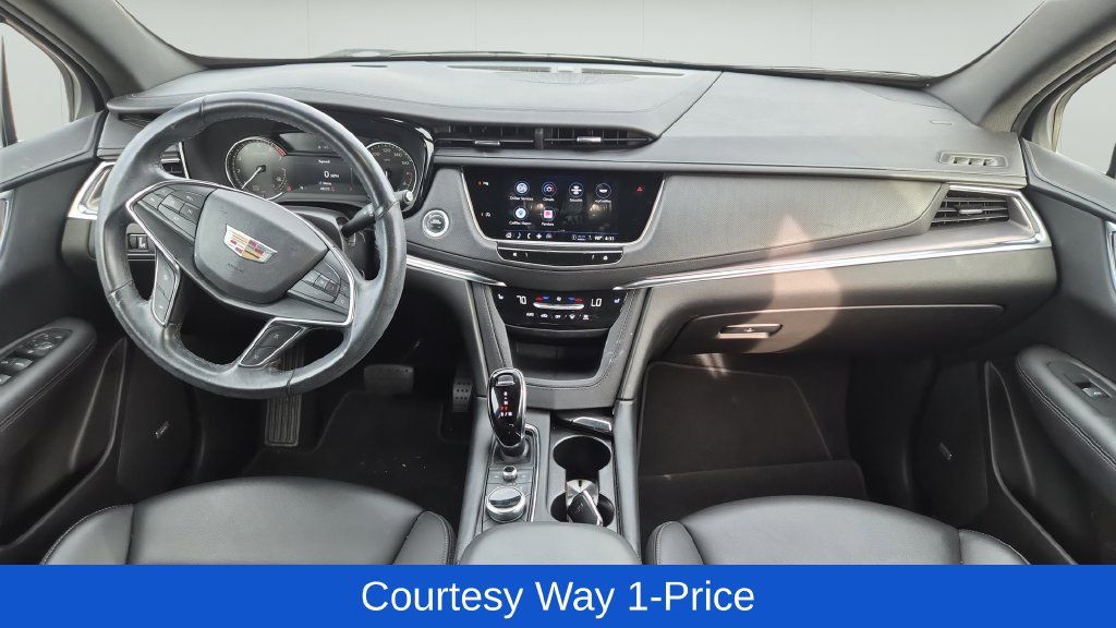 Used 2023 Cadillac XT5 Luxury FWD image 13