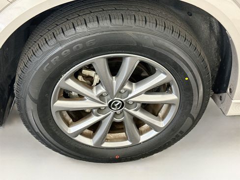 Used 2025 MAZDA CX-5 AWD 2.5 S w/ Preferred Package image 37
