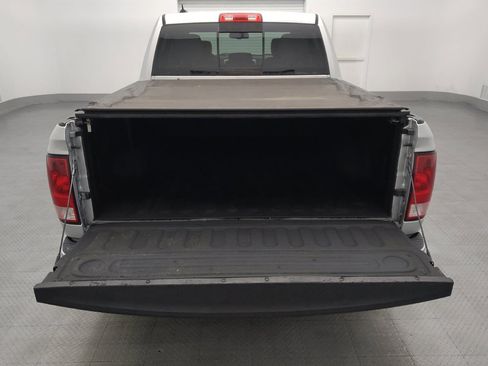 Used 2018 RAM 1500 Big Horn RWD image 29