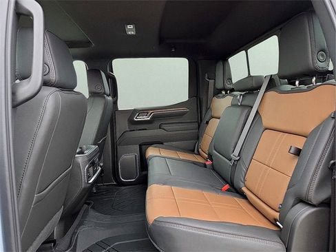 New 2026 Chevrolet Silverado 1500 High Country image 9