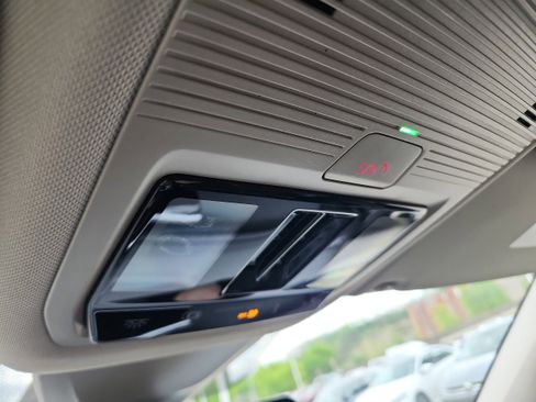 New 2026 Volkswagen Atlas Peak Edition image 23