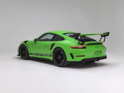 Used 2019 Porsche 911 GT3 RS RWD image 5