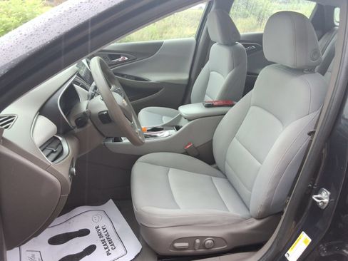 Used 2022 Chevrolet Malibu LS w/ Driver Confidence Package II FWD image 27