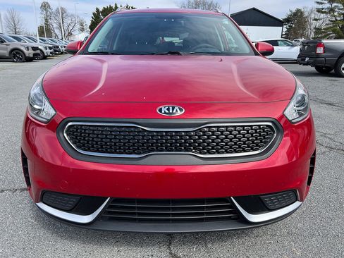 Used 2019 Kia Niro LX image 10