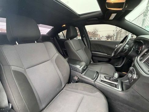 Used 2021 Dodge Charger SXT w/ Blacktop Package image 26