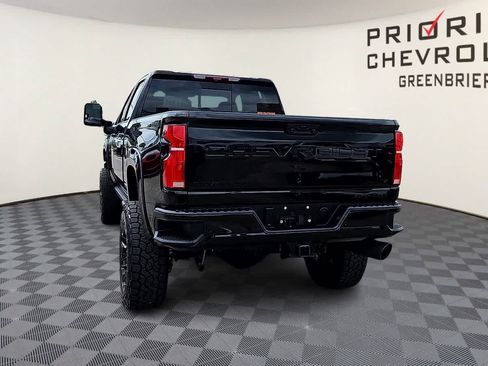 Used 2025 Chevrolet Silverado 2500 LTZ w/ Trail Boss Package AWD/4WD image 7