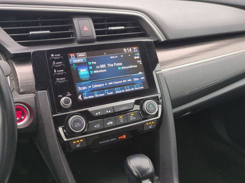 Used 2020 Honda Civic EX image 28