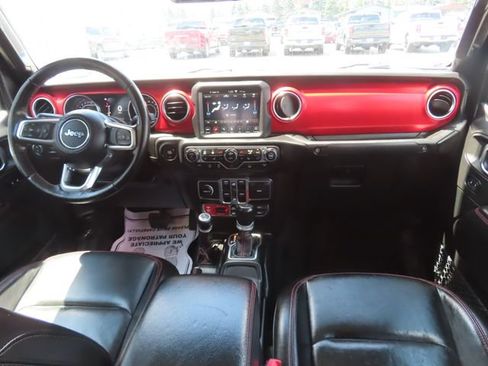 Used 2020 Jeep Gladiator Rubicon w/ Dual Top Group AWD/4WD image 27
