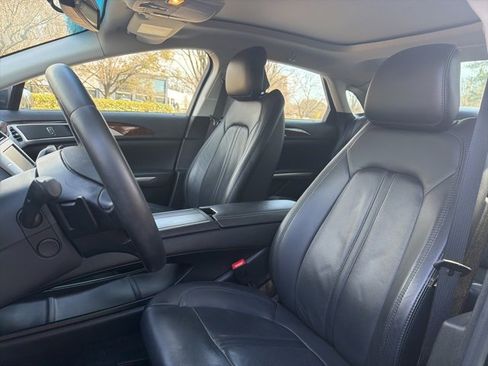 Used 2015 Lincoln MKZ w/ Equipment Group 102A Reserve image 9
