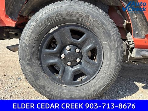 Used 2018 Jeep Wrangler Sport AWD/4WD image 11