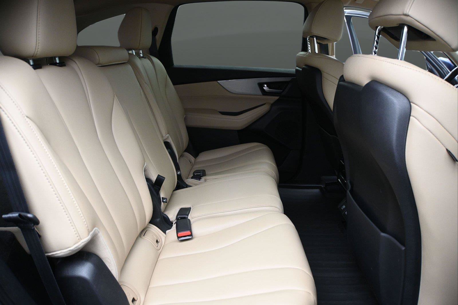 Used 2024 Acura MDX SH-AWD image 16