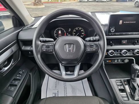 Certified 2023 Honda CR-V EX image 30