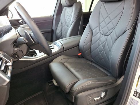 Certified 2024 BMW X5 xDrive40i w/ Premium Package image 13