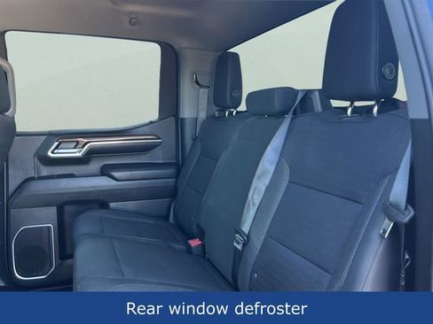 Used 2022 Chevrolet Silverado 1500 LT AWD/4WD image 16
