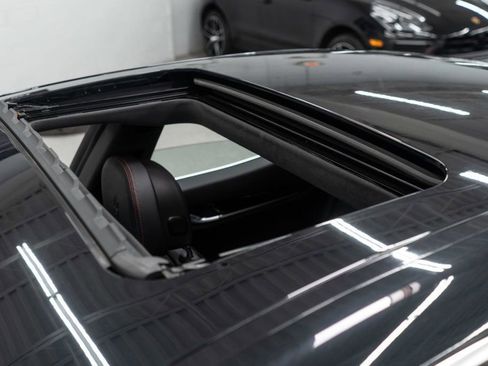 Used 2022 Maserati Ghibli Modena Q4 image 37