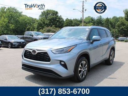 Used 2023 Toyota Highlander XLE