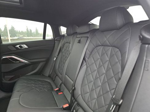 Used 2024 BMW X6 xDrive40i image 20