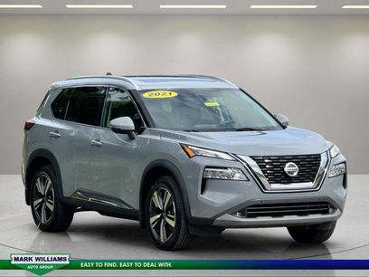 Used 2021 Nissan Rogue SL w/ Premium Package