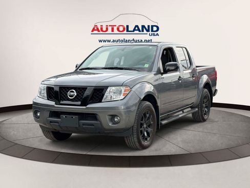 Used 2018 Nissan Frontier SV w/ Value Truck Package AWD/4WD image 1